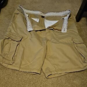 Men's Vintage Aeropostale 34W Tan Cargo Shorts